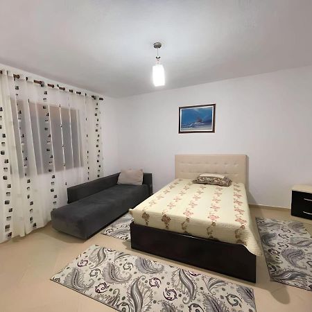 Guri Guest House 波格拉德茨 外观 照片